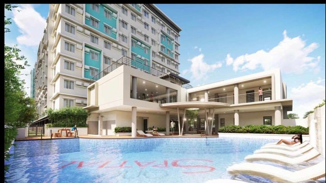 One Spatial Two Bedroom Condominium Unit With Pool And Gym Free Netflix And Wifi Iloilo City Ngoại thất bức ảnh